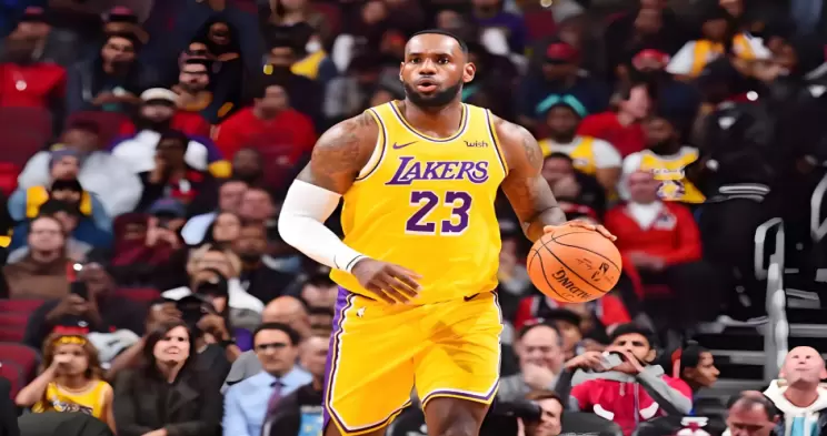 埃因霍温直播_埃因霍温体育直播频道高清直播_埃因霍温免费无插件体育直播-24直播